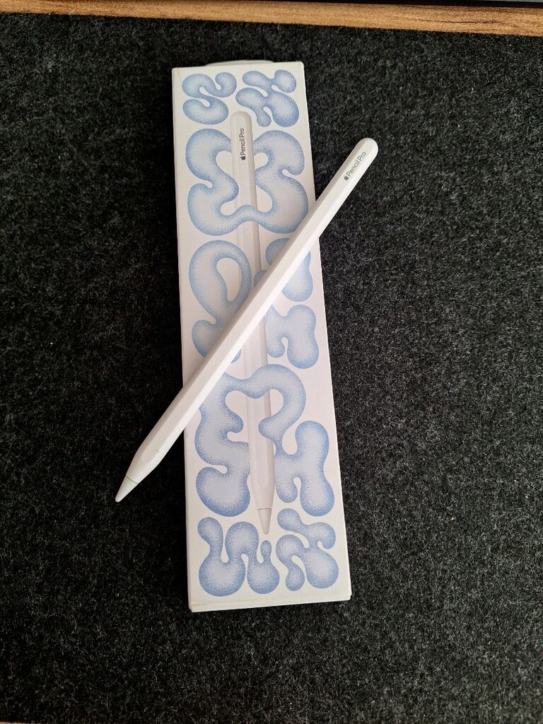 Apple Pencil Pro - 3