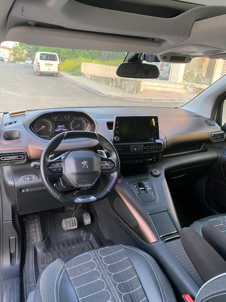 Sahibinden Temiz Peugeot Rifter - 13