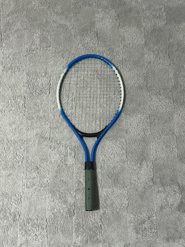 tenis raketleri ve topu - 3