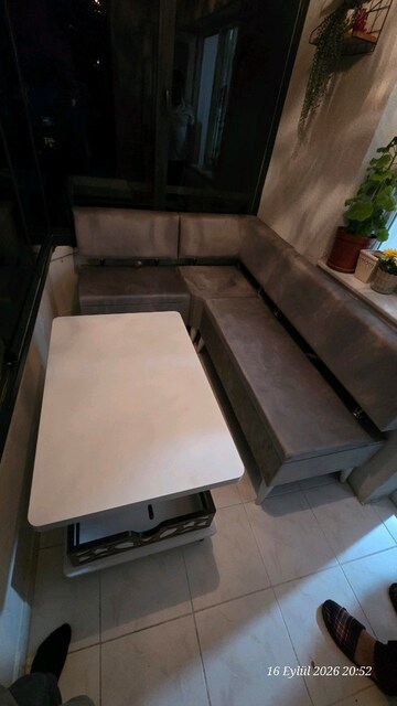 Köşe balkon takımı ve akıllı sehpa