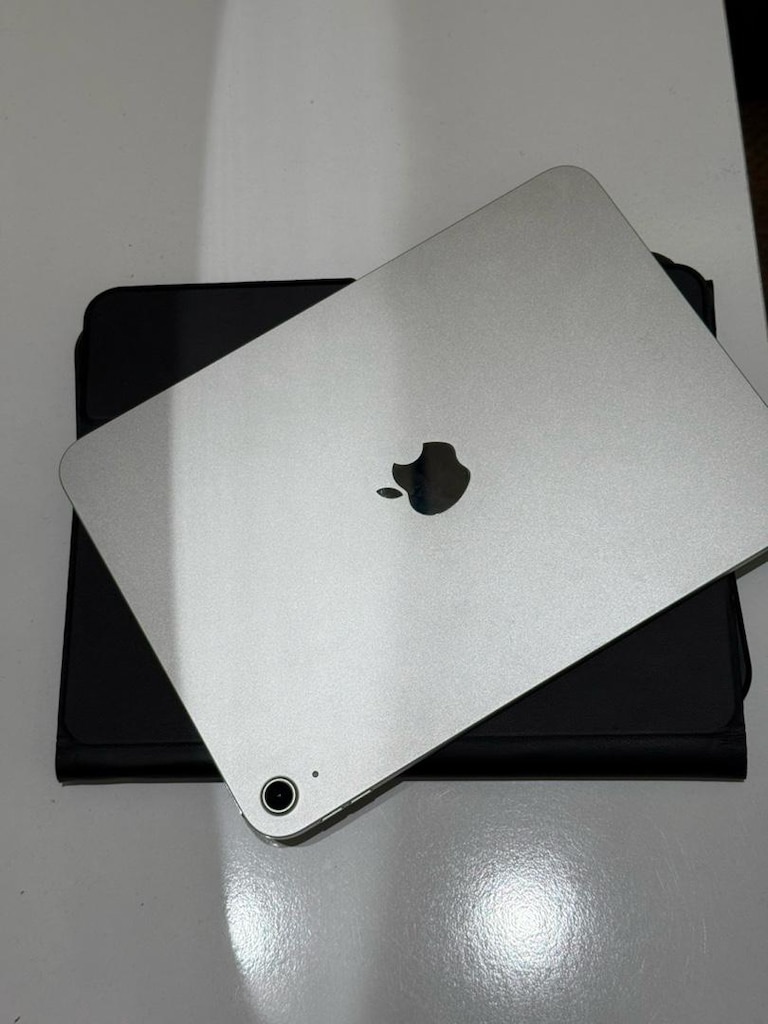 Apple Ipad A16 - 6