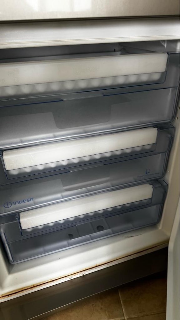indesit buzdulanu - 3