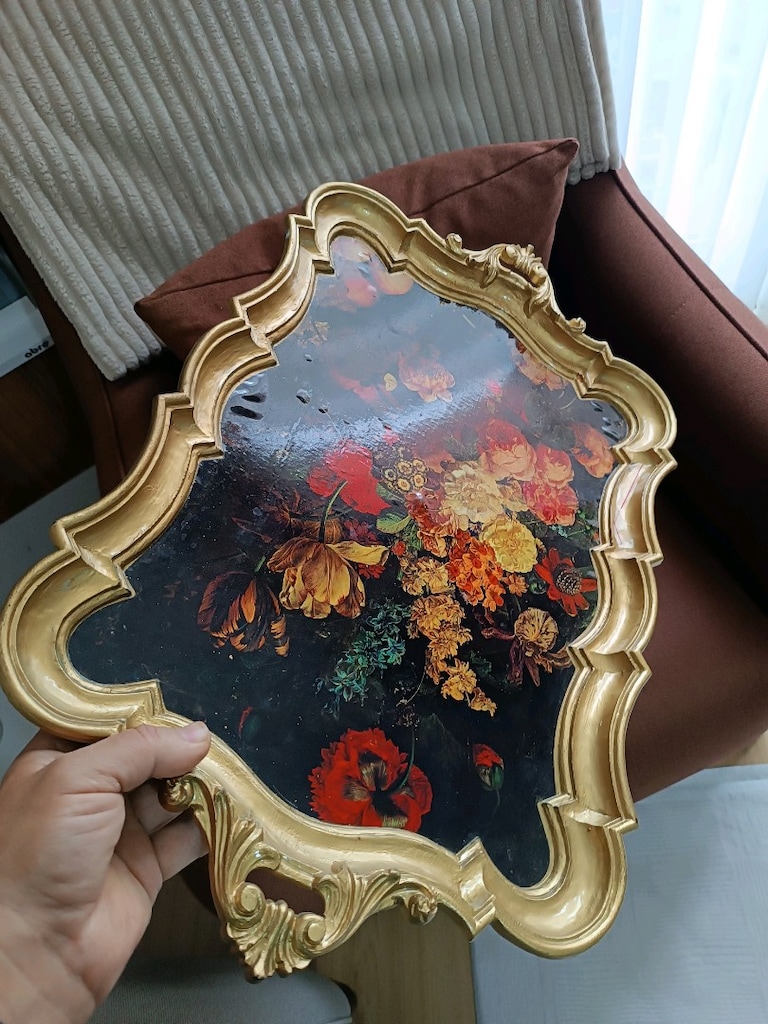 Çiçek Desenli Altın Renkli Çerçeveli Tablo - 2