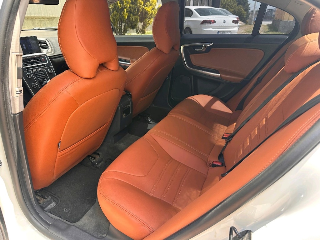 PREMİUM AİLE ARACI VOLVO S60 OTOMATİK DİZEL - 12