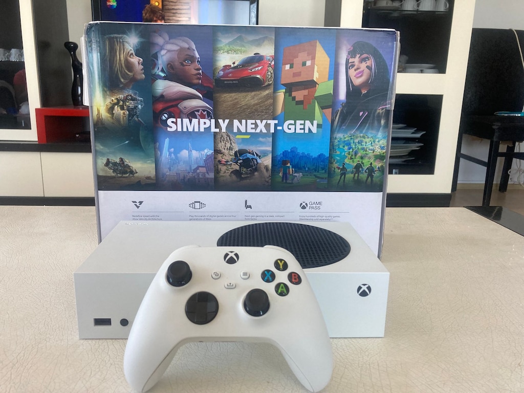 Xbox Series S 512 GB | Kutulu | Temiz ve Kullanılmış | Orijinal Kollu