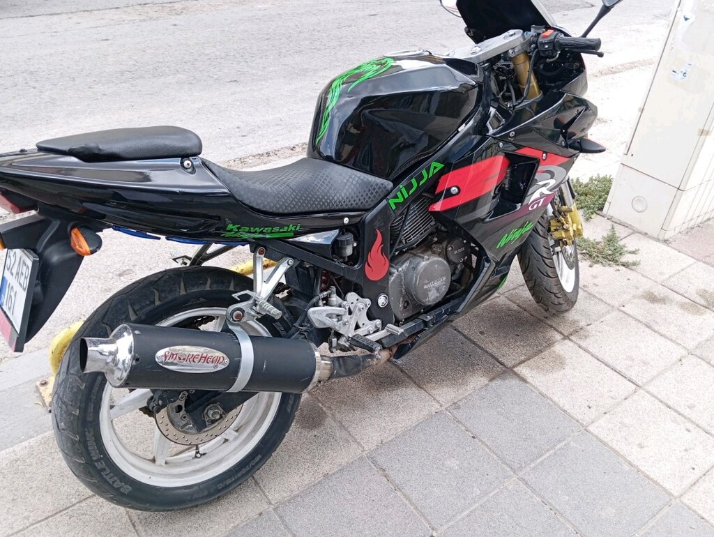 Hyosung GT 250 R - 3