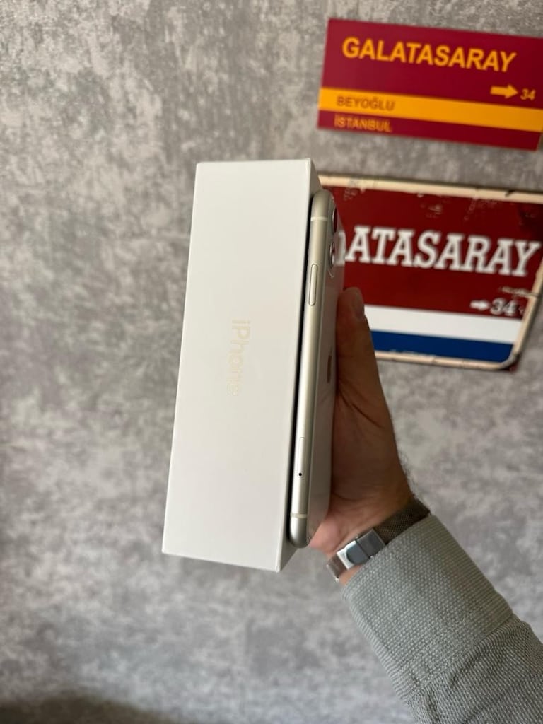 iPhone 11 yurtiçi kutulu hatasız pil 93 tertemiz - 2