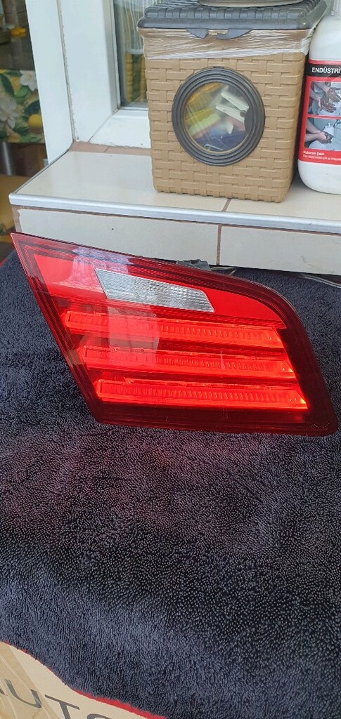 BMW E46 F10 MAKYAJLI KASA BAGAJ STOP TAKIMI - 6