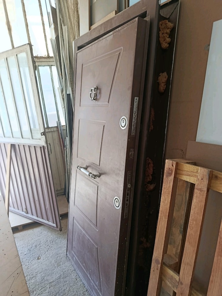 Çelik Kapı - 2