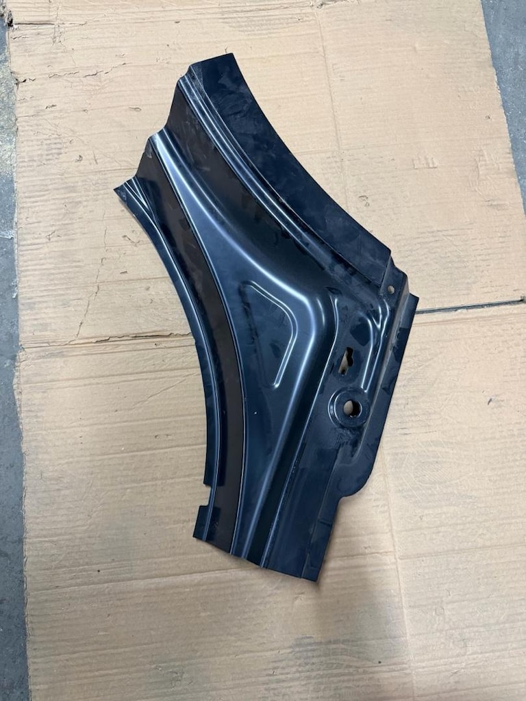 Mercedes A180 sol marşbiyel sacı arka kısım sıfır orjinal - 2
