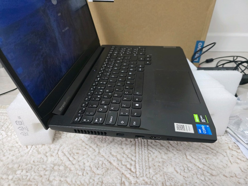 LENOVO GAMMİNG SİFİR GİBİ KUTULU FATURALI - 2