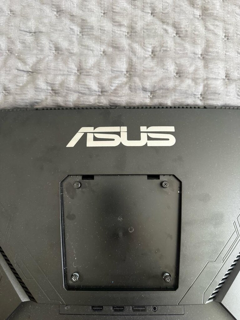 ASUS TUF Gaming VG24VQ - 4