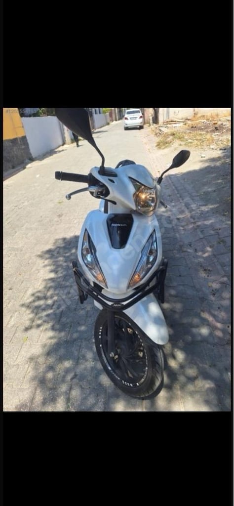 sahibinden kazasız tertemiz honda dio - 6