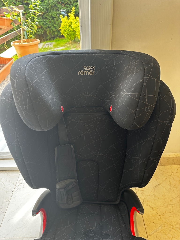 Britax Römer Oto koltuğu - 2