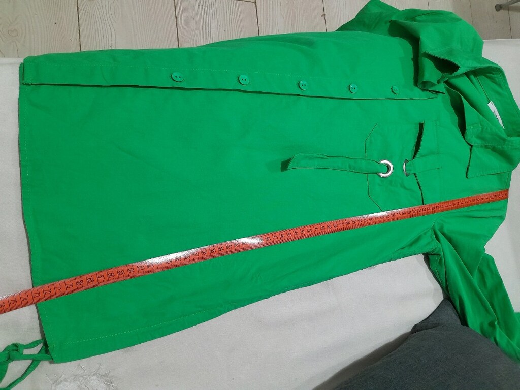 Az kullanilmis, L - 40, yesil pamuklu kumastan, bayan gomlek satilik - 8