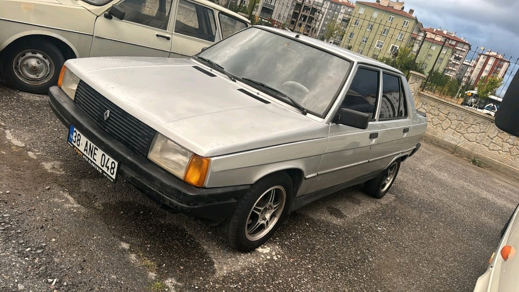Renault BROADWAY