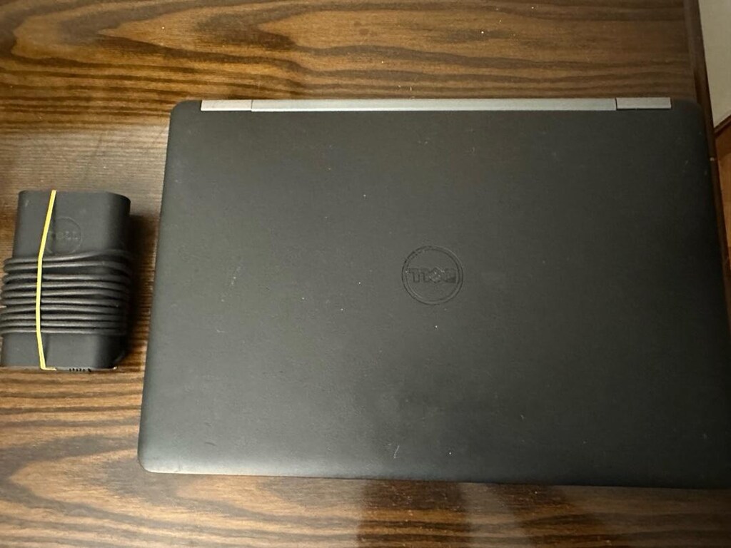 Dell i7 6600U 8GB DDR4 RAM 256 GB SSD Laptop - 3