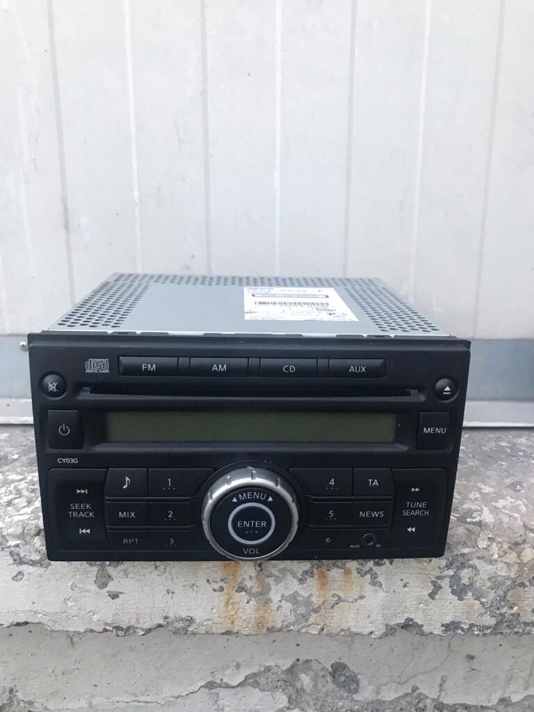 Nissan Teyp Juke Navara Teyp, Bluetooth Ve Aux lu modeli var. - 2