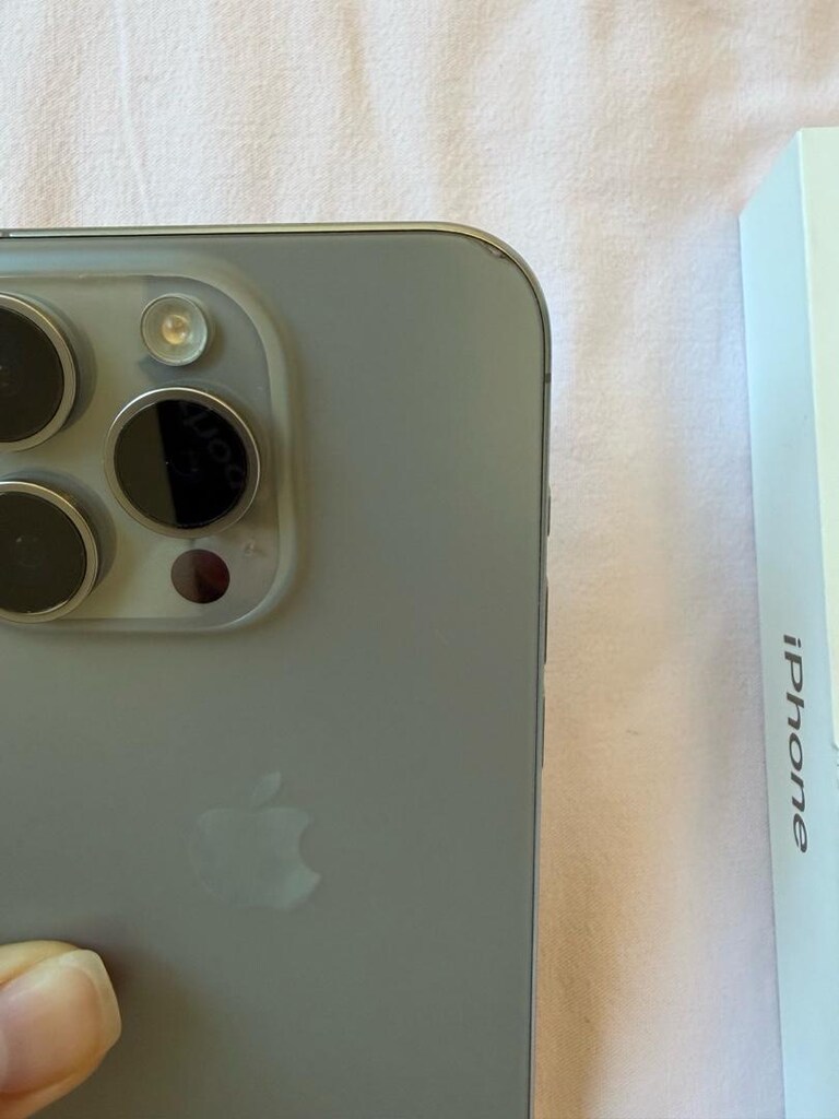 İPHONE 15 PRO 512 GB - 7