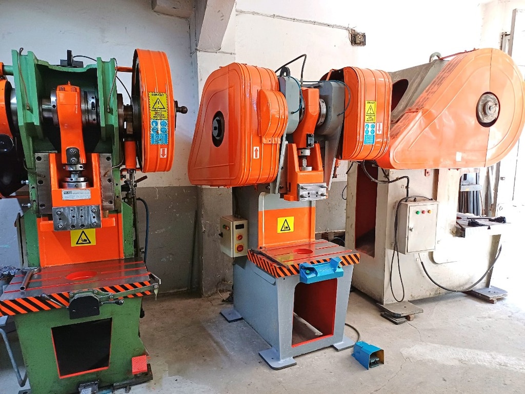 60 TON ANGARAJLI EKSANTRİK PRES - 4