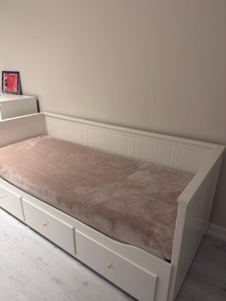 ikea divan - 5