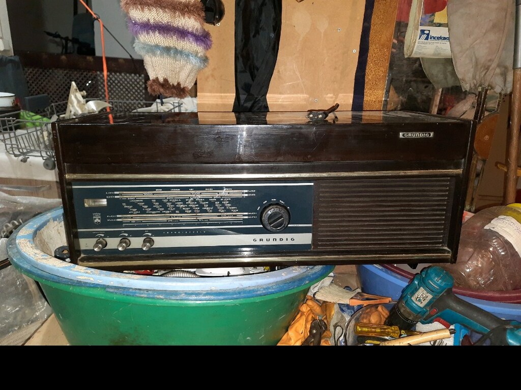 eski radyo gurunding - 2