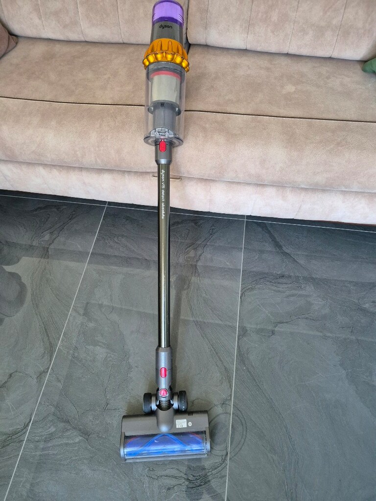 dyson v15 - 6