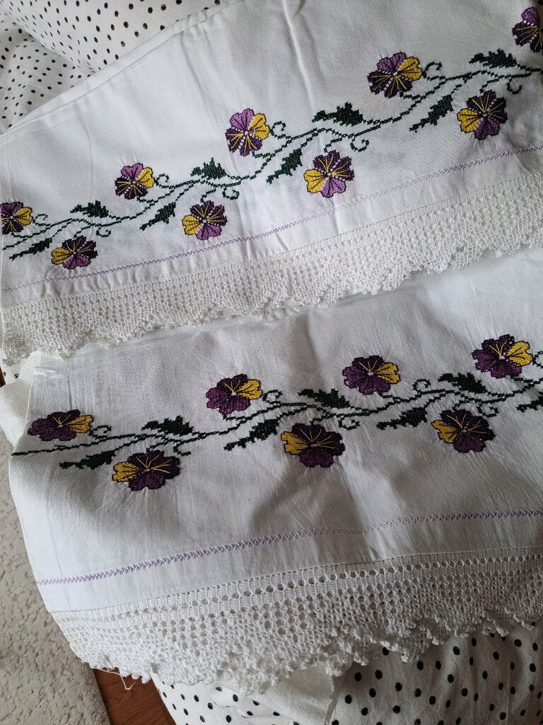 Dantel kanevçe takım - 3