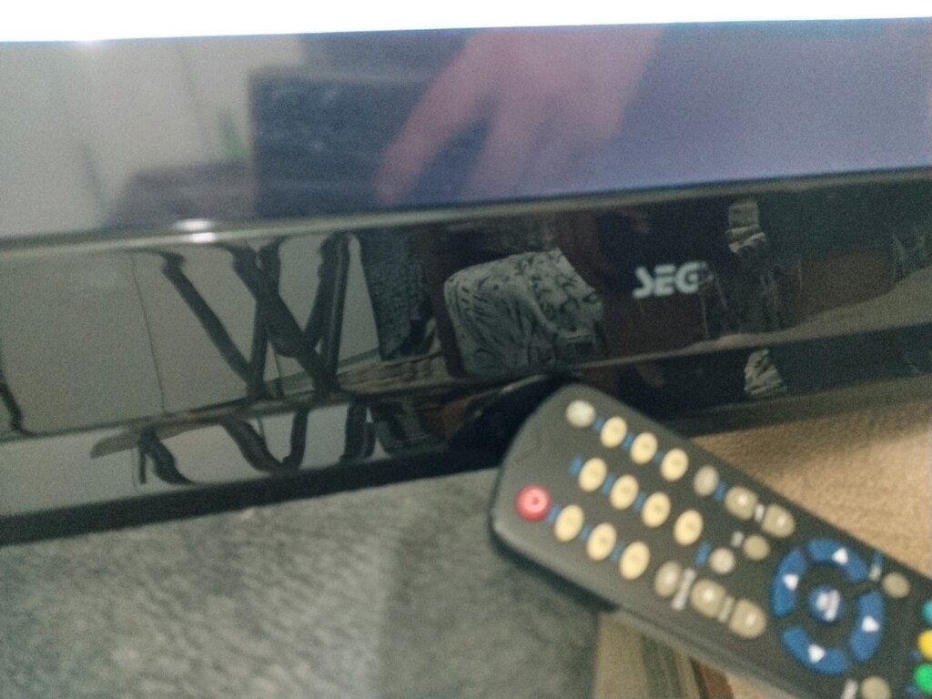 TEMİZ SEG MARKA 32 İNÇ 80 EKRAN LED TELEVİZYON DUVAR ASKI APARATİ VAR - 3