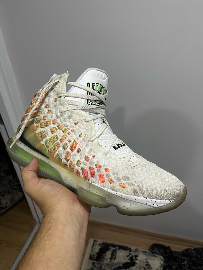Nike LeBron 17 Air Command Force 49.5 Numara – BQ3177-100