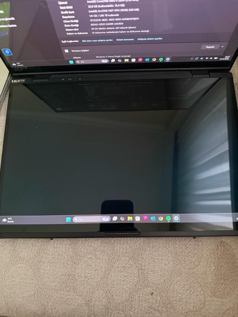 Asus ZenBook Duo UX8406CA Kılıfı Var - 10