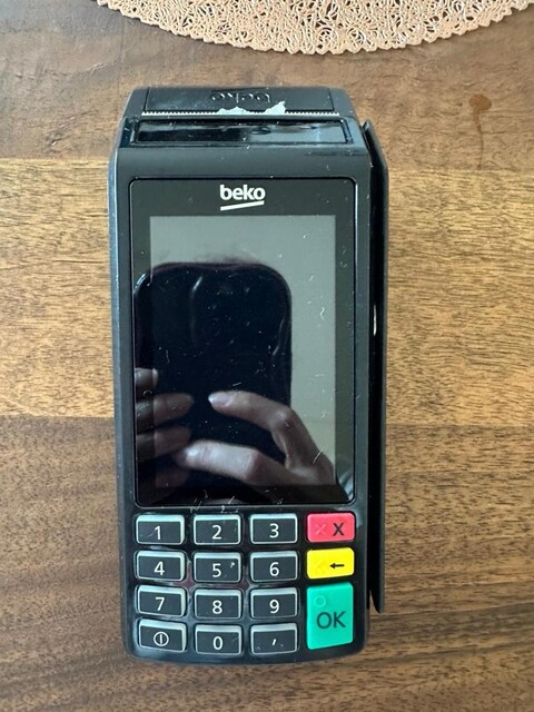 5 Adet Beko POS Cihazı + Şarj Üniteleri + Kılıflar Çalışır Durumda