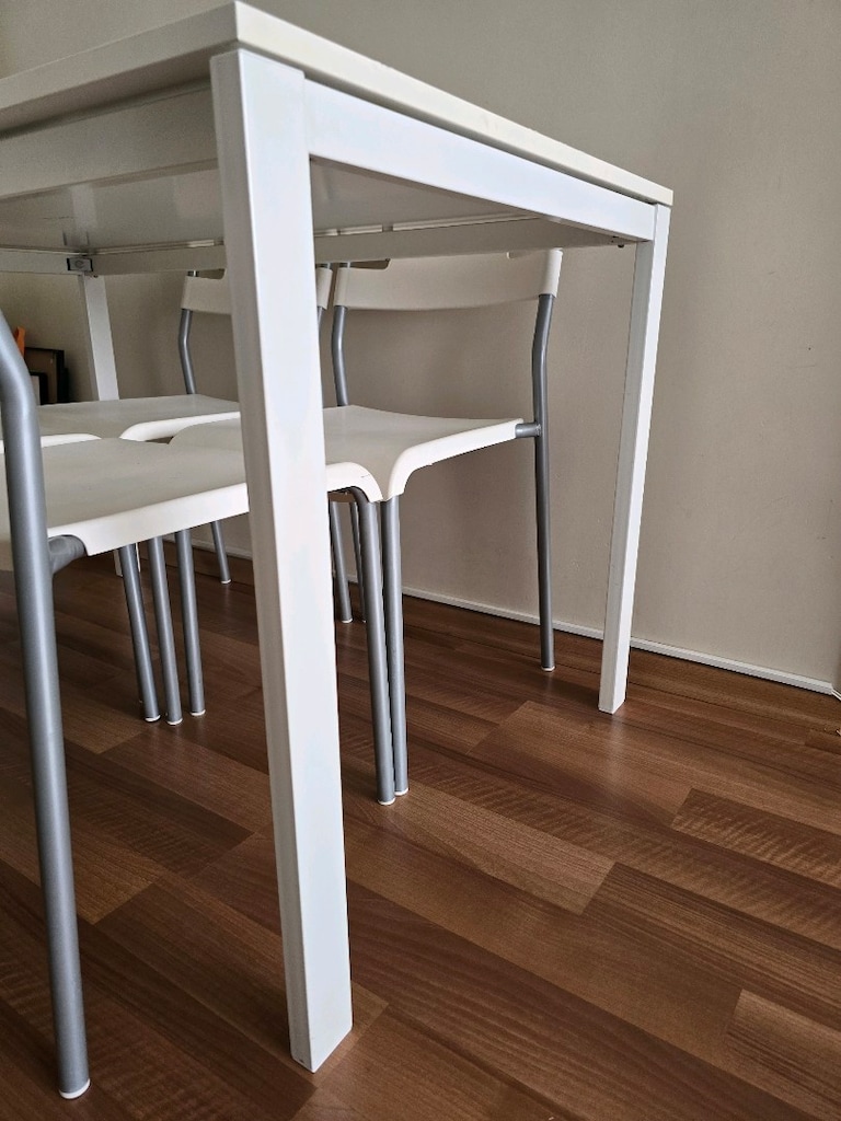 Ikea Melltorp yemek masası ve 4 sandalye - 7