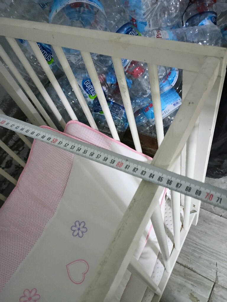 Ahşap bebek beşiği ve bebek yatağı - 5