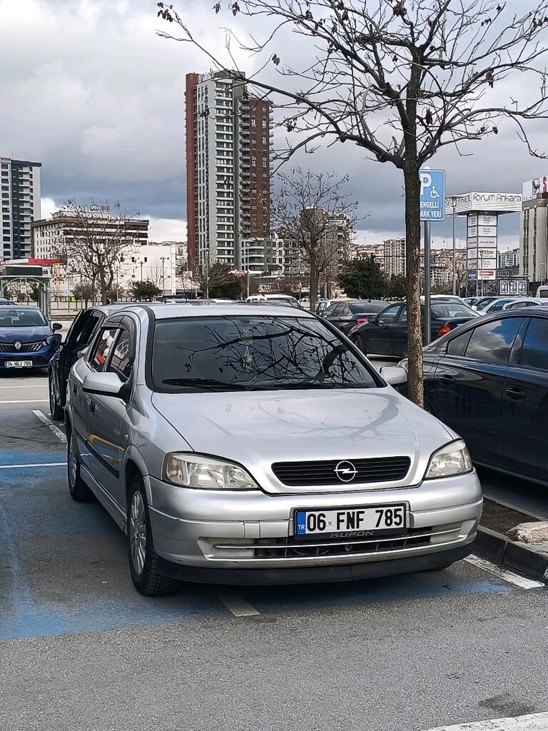 OPEL ASTRA 1.4 pazarlık vardır acill - 2