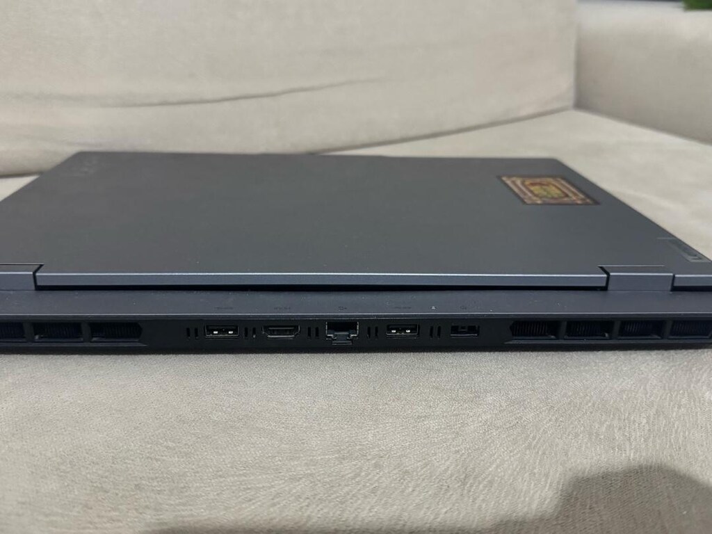 Lenovo Loq 15irx9 - 9