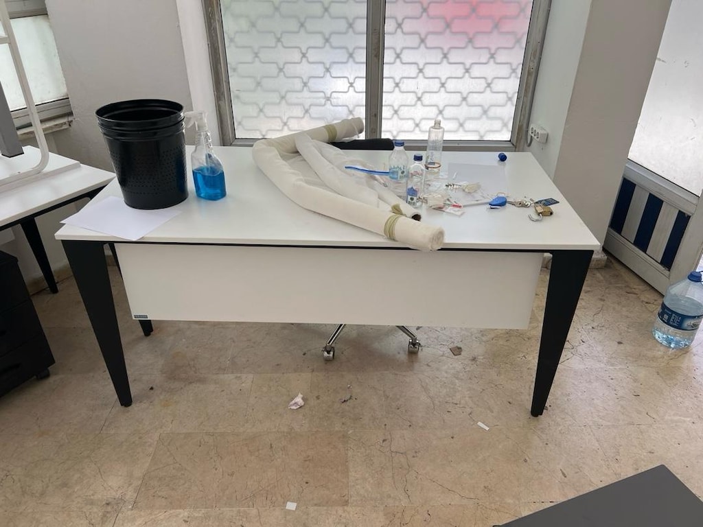 masa 3 adet 2 çekmece