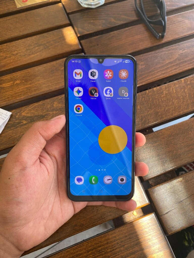 Samsung Galaxy A24 - 3