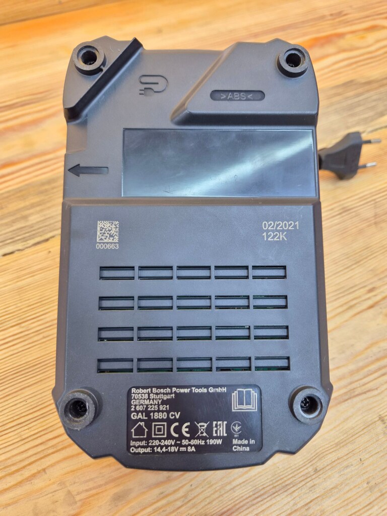 Bosch GAL 18-80 8 AMPER Hızlı şarj cihazı - 3