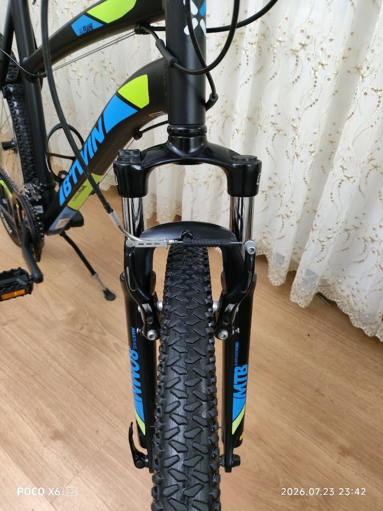 Sıfır gibi hatasız 26 jant BTWIN Rockrider 340 L kadro dağ bisikleti - 6