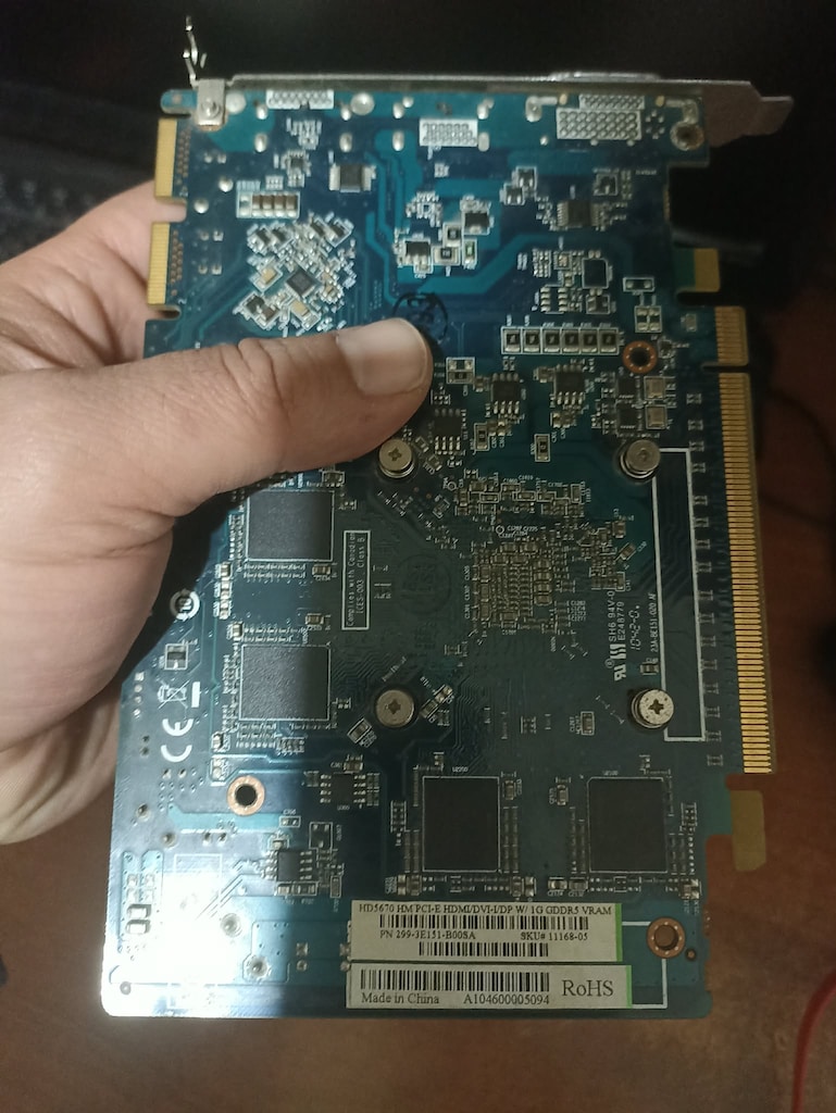 Sapphire HD 5670 1GB Ekran Kartı - 3