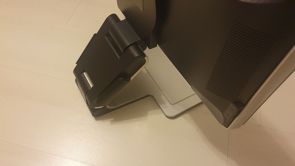 HASARLI: HP w2207h 22 inç LCD Monitör - 12