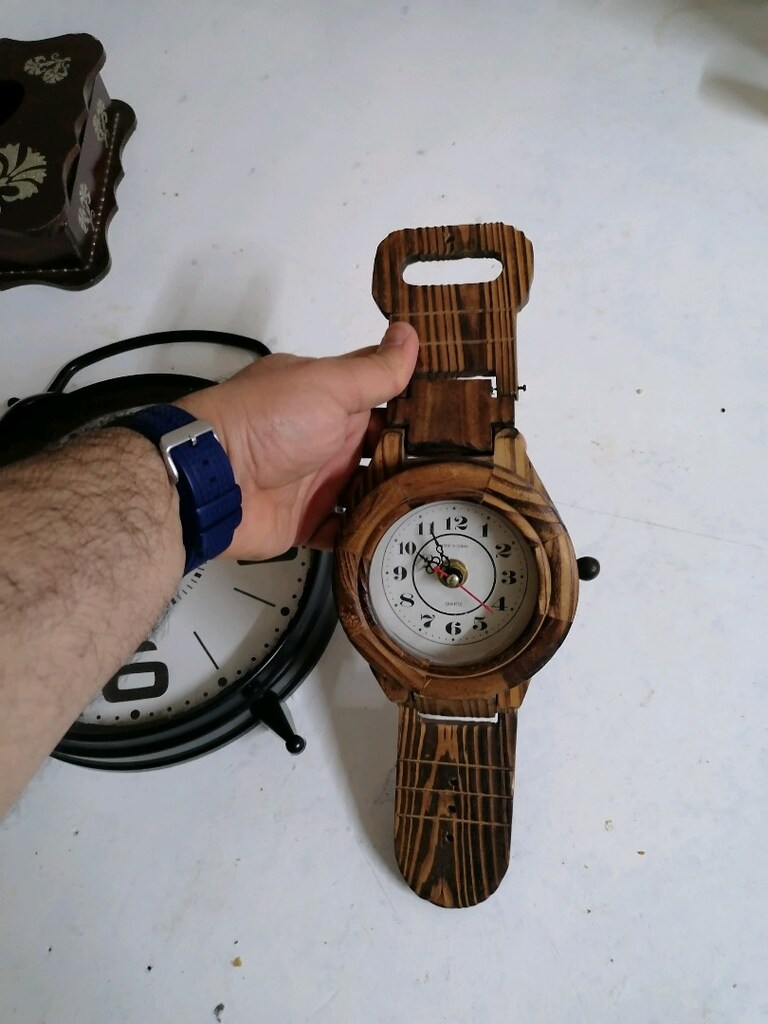 2 adet duvar saati. Nostaljik modeller - 2