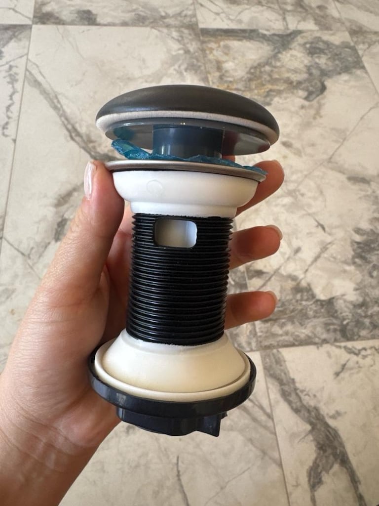 lavabo sifonu siyah mat