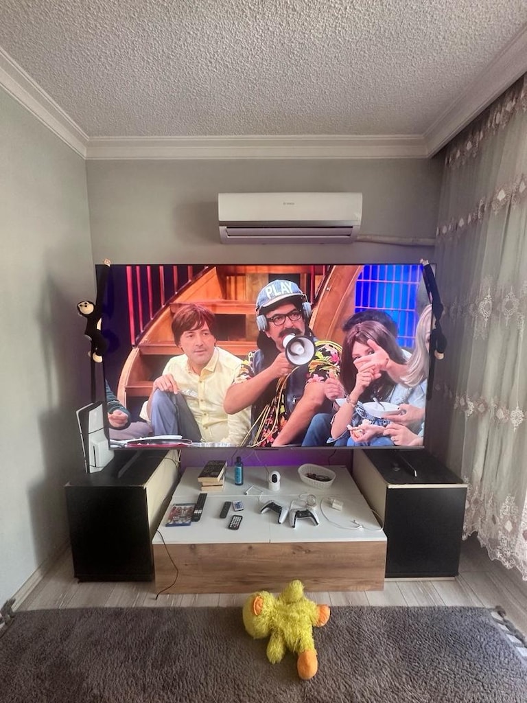 Xiaomi TV Max 85 inç 216 cm 2025 QLED 4K 144Hz HDMI 2.1 Dolby Vision - 2