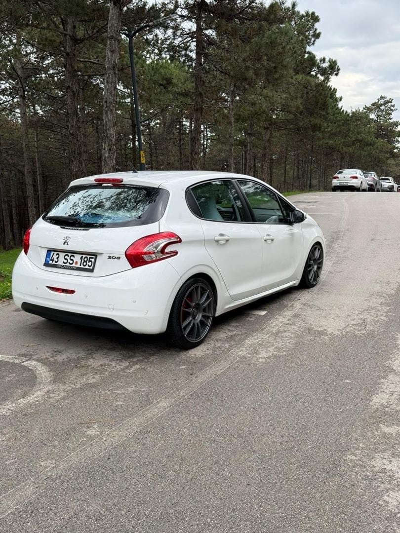 PEUGEOT 208 1.4 HDI ACTIVE PAKET - 6