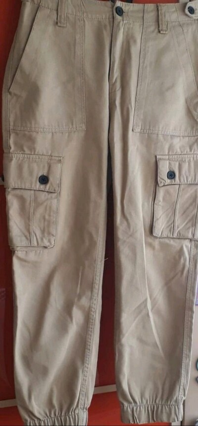 Bershka Bej Kargo Kadın Pantolon