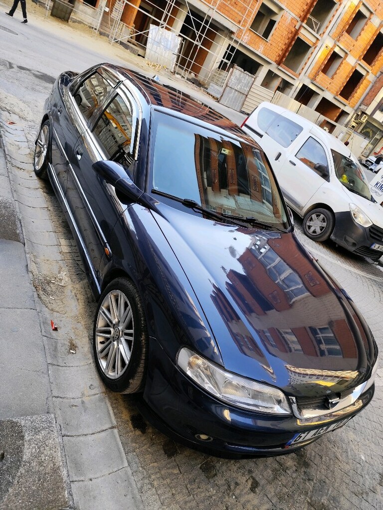 Usta'dan Opel Vectra - 10
