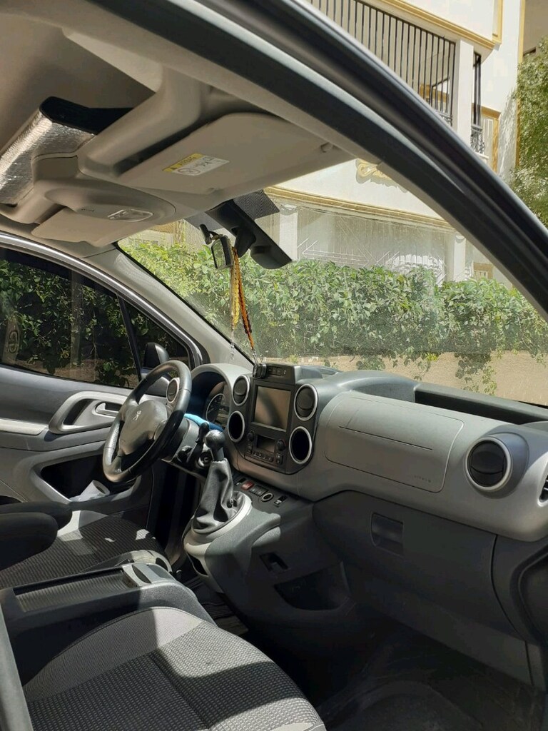 2016 model Peugeot partner Tepe(allure) 247 binde - 9