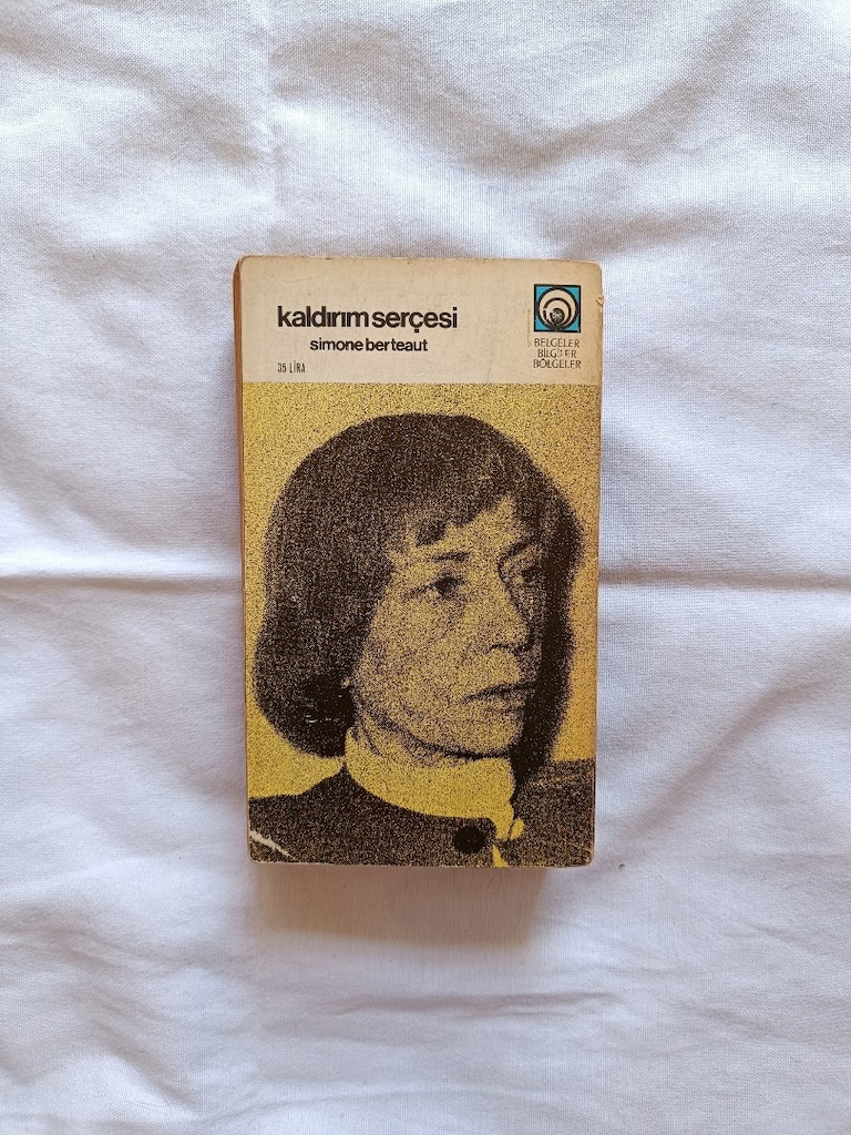 KALDIRIM SERÇESİ. Edith Piaf. Biyografi.1. Baskı 1975. - 2